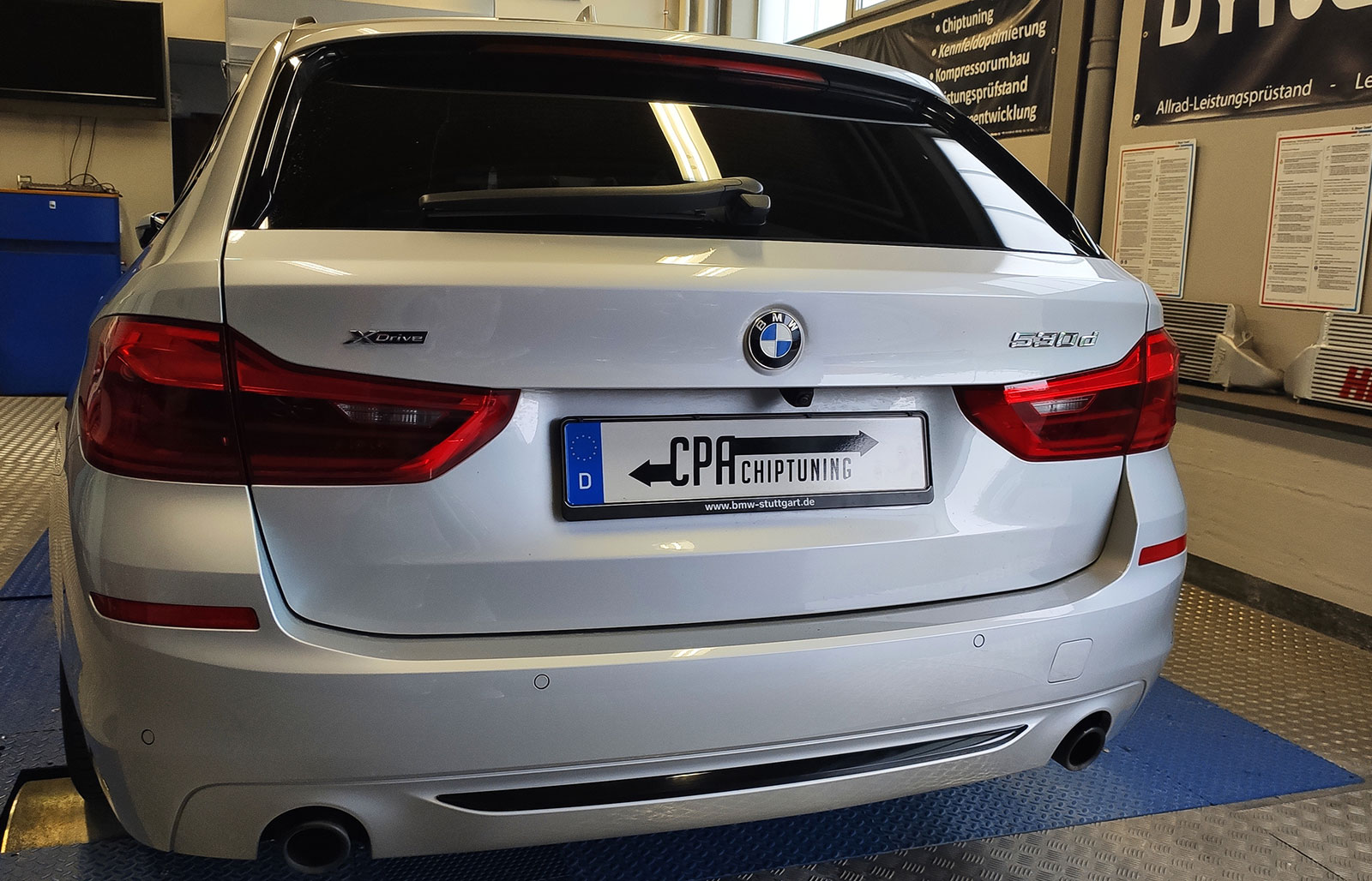 BMW 5シリーズを動力計でテストしました