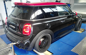  Mini Cooper John Works用のCPAのコネクテイブシステム